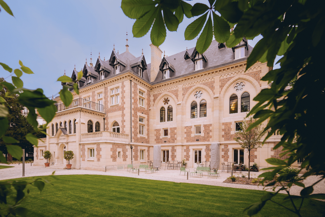 Château Comet Levallois